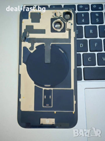 Капак батерия / Задно стъкло Оригинал Оборудван за iPhone 15 Plus /Черен/ Свален от телефон клас А, снимка 3 - Резервни части за телефони - 54238969