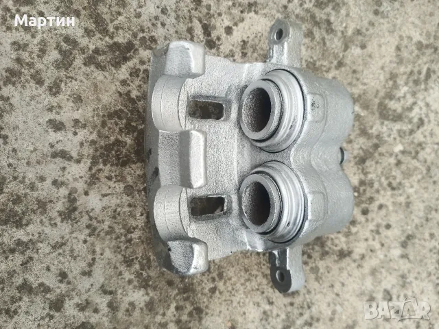 Преден десен спирачен апарат+държач за Киа Соренто -  дизел 2.5 CRDI 16 V - 140 к.с., снимка 15 - Части - 49965324