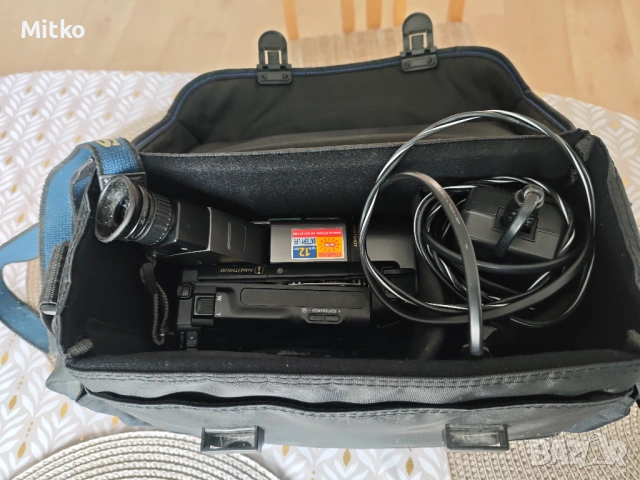 Камера Сони на касета, снимка 9 - Камери - 53737625