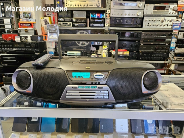 Радиокасетофон с 3-дисков CD чейнджър JVC RC-XC3BX с оригинално дистанционно и книжка., снимка 9 - Радиокасетофони, транзистори - 53455438
