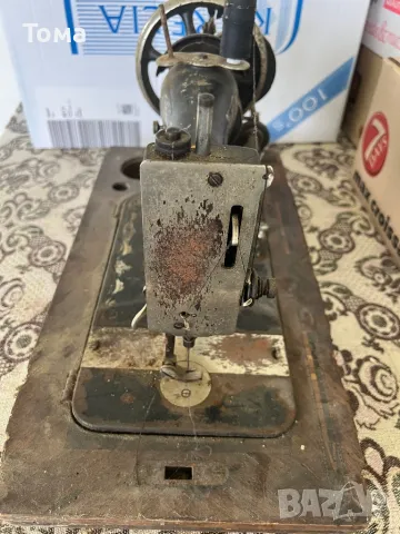 Стара шевна машина, снимка 5 - Антикварни и старинни предмети - 50431439