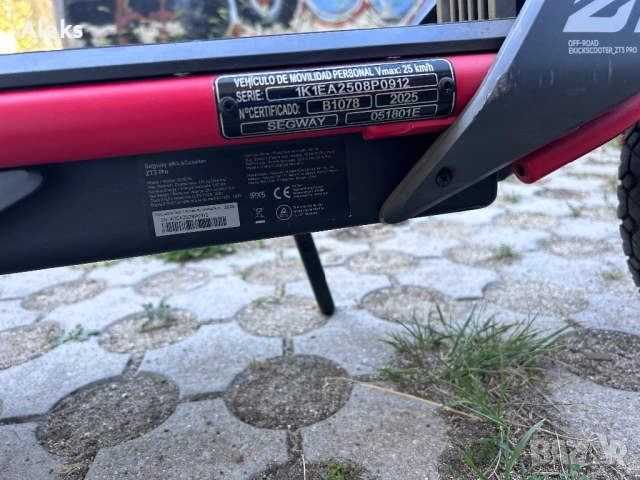 E scooter Seegway zt3 pro, снимка 4 - Друга електроника - 52336531
