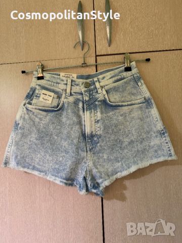 Нови оригинални къси дънкови панталонки, снимка 1 - Къси панталони и бермуди - 46318148