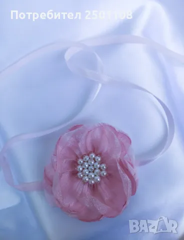 Цвете чокър