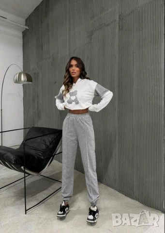 дамски екипи 