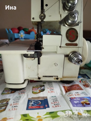 Оверлог, снимка 4 - Шевни машини - 54263818