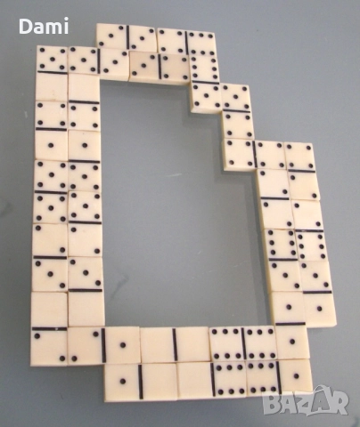 Домино бакелит 1950 год., снимка 3 - Антикварни и старинни предмети - 52887724