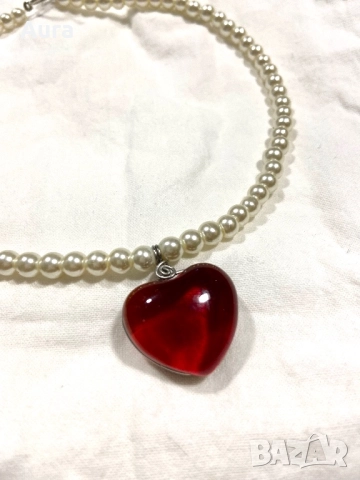 Red heart glass necklace , снимка 2 - Колиета, медальони, синджири - 51674345