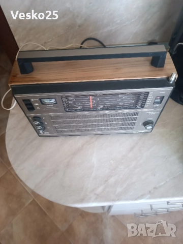 Ретро радио Selena B-216 - работещо, снимка 4 - Радиокасетофони, транзистори - 51753538