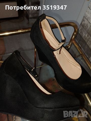Черни Велурени обувки , снимка 4 - Дамски обувки на ток - 45825694