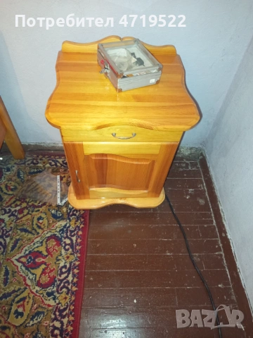 Продавам масивни мебели от бял бор, снимка 5 - Гардероби - 53227523