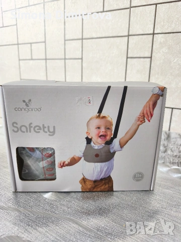 Електрически уред за приготвяне на адаптирано мляко Tommee Tippee Perfect Prep, снимка 6 - Прибори, съдове, шишета и биберони - 54176292