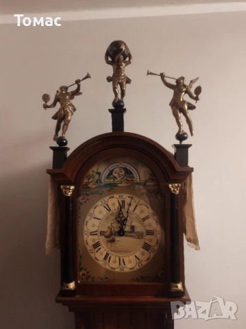 Холандски винтидж фризийски часовник, снимка 2 - Стенни часовници - 53088262