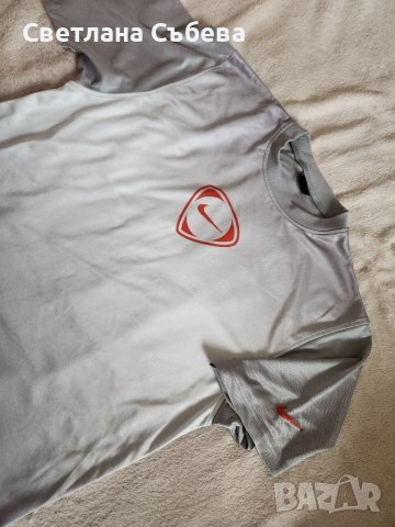Оригинална тениска nike размер L , снимка 2 - Тениски - 45536311
