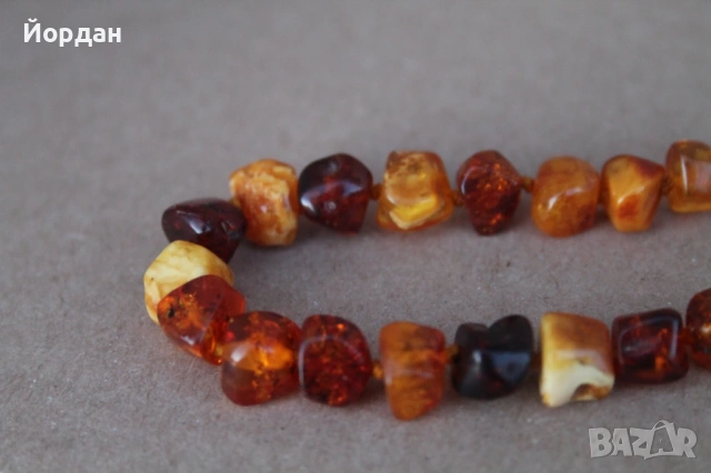 Кехлибарена огърлица със сребърна закопчалка, снимка 2 - Колиета, медальони, синджири - 54044136