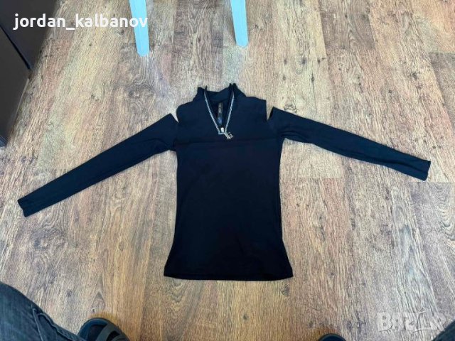 Дамска черна блуза с дълаг ръкав естравагантна с камъчета само за 5лв., снимка 3 - Блузи с дълъг ръкав и пуловери - 46062128