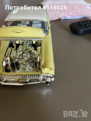 Продавам метална количка CHEVY BEL AIR 1957 1/24, снимка 3 - Колекции - 53836919