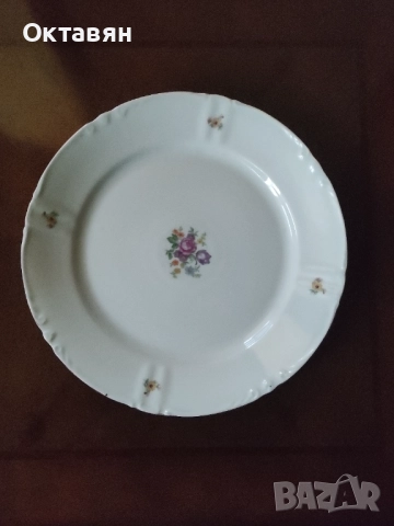 Порцеланово плато, снимка 10 - Сервизи - 52854323