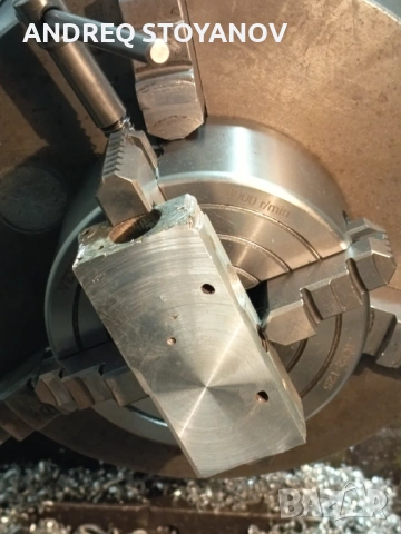 Прпродавам нов универсал 125мм с два комплекта челюсти., снимка 2 - Други инструменти - 53387767