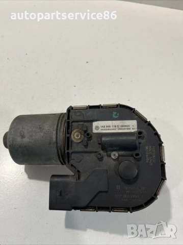 Мотор за чистачки преден за Volkswagen Scirocco 2.0 Tfsi (2008) 1K8955119C