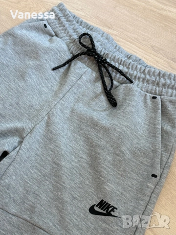 Сив спортен комплект Nike Tech - като нов, снимка 6 - Спортни екипи - 53874652
