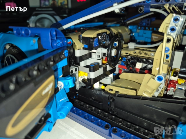 Нов Bugatti Chiron Lego 1:8 3599pcs., снимка 3 - Колекции - 53524846
