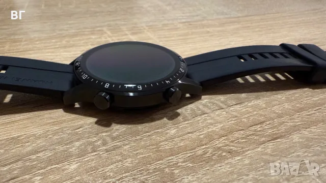 Huawei Watch GT 2 черен, използван, с нормални следи от употреба. !Забележка: има една видима драско, снимка 3 - Смарт гривни - 48093140