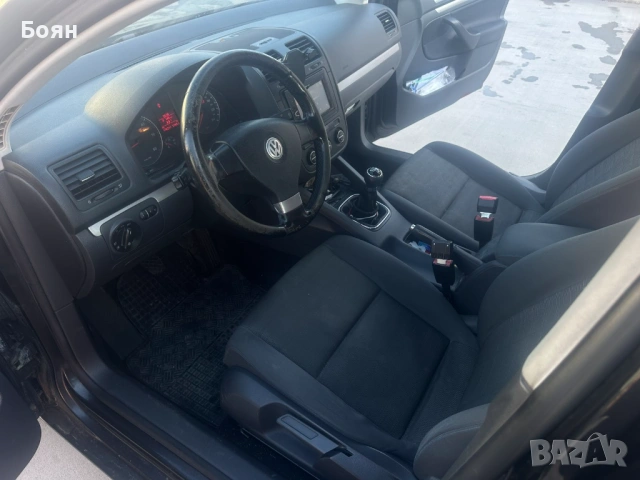 VW Golf 5 , снимка 10 - Автомобили и джипове - 53918736