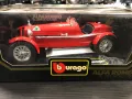 BBURAGO метална колекционерска количка ALFA ROMEO 8C 1931г.1:18, снимка 6