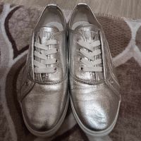 Нови Оргинални обувки Puma, снимка 4 - Дамски ежедневни обувки - 45294780