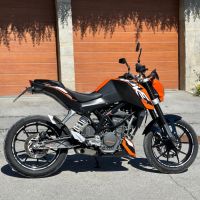 Продавам KTM Duke 200, снимка 3 - Мотоциклети и мототехника - 46081349