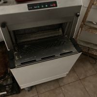 Професионална машина за хляб, снимка 1 - Други машини и части - 45118670