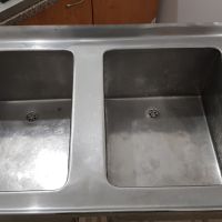 Професионална мивка с три корита неръждаема стомана с борд, снимка 2 - Обзавеждане на кухня - 45372590
