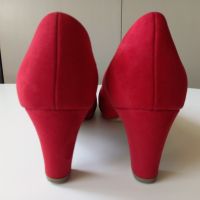 Дамски червени обувки от велур с нисък ток Gabor номер 38, снимка 9 - Дамски обувки на ток - 45261798