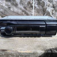 SONY DSX-A40UI USB Mp3 Player за кола, снимка 4 - Аксесоари и консумативи - 45143010