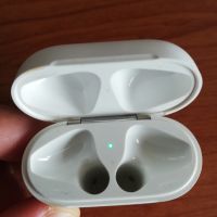 Apple Airpods 1gn А1602 зарядна кутия, снимка 4 - Безжични слушалки - 45779333