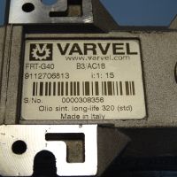 Червячен редуктор VARVEL FRT-G40 reducer worm gear box 1:15, снимка 4 - Резервни части за машини - 45727275