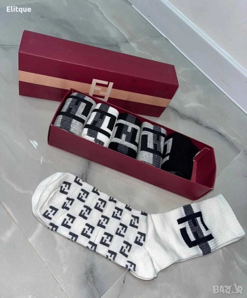 унисекс дълги чорапи в кутия от 6 чифта fendi , снимка 1