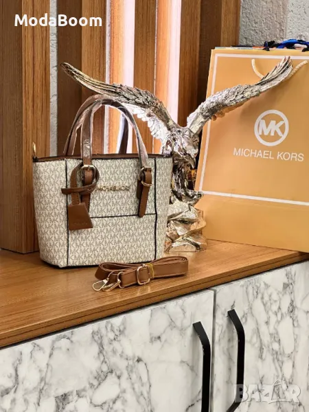 Michael Kors дамски чанти Различни цветове , снимка 1