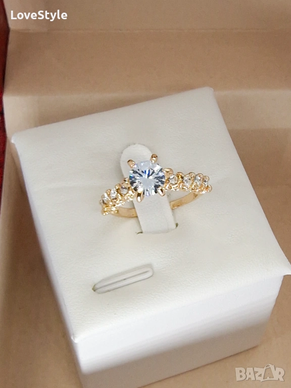 Classic Solitaire Crown Ring 💎 | дамски пръстен с камък, снимка 1