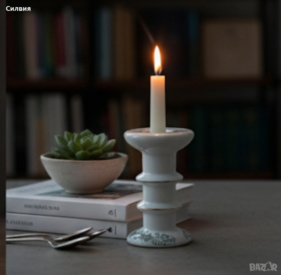 Порцеланов свещник , снимка 1