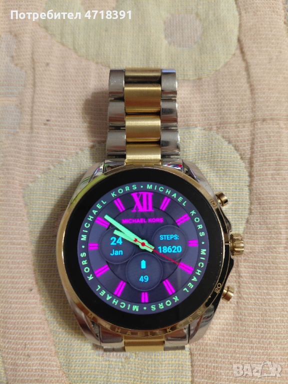 Продавам смарт часовник Michael Kors, снимка 1