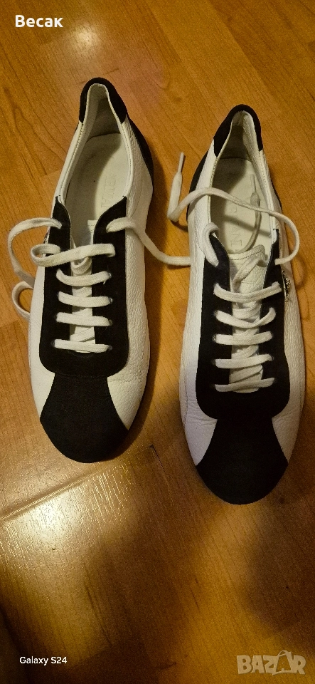 продават се оригинални Armani just cavali bally, снимка 1