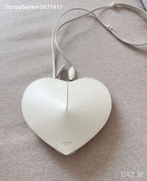 Alaia дамска чанта сърце в бяло, снимка 1