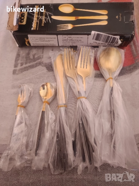 Wivico Комплект прибори за хранене от 30 части неръждаема стомана златисти НОВИ, снимка 1