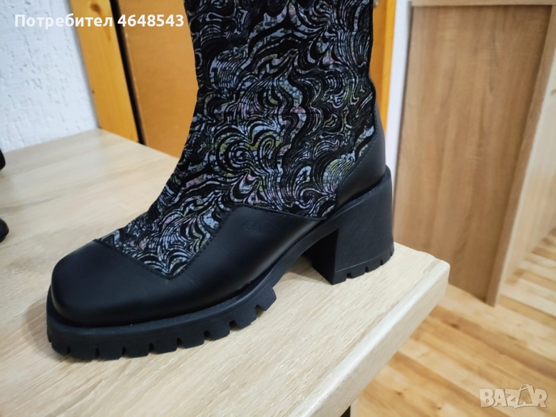 Дамски дизайнерски боти Gabina, снимка 1