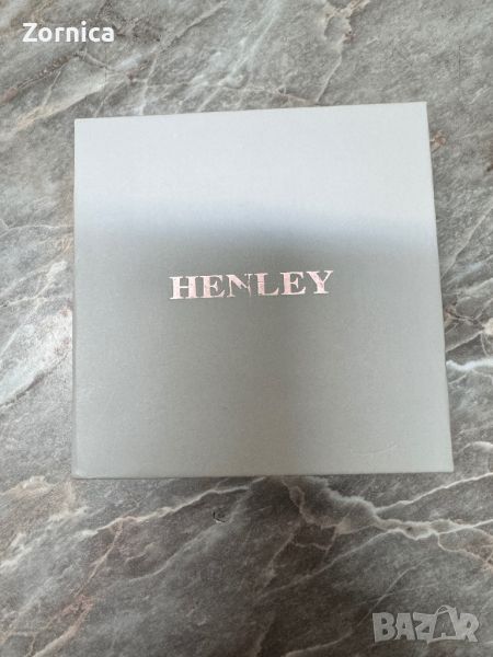 Продава се часовник HENLEY, снимка 1