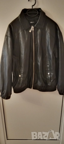 Дамско кожено яке.2/ Пухено яке