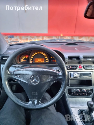 Mercedes-benz C200 Kompresor, снимка 13 - Автомобили и джипове - 53539727