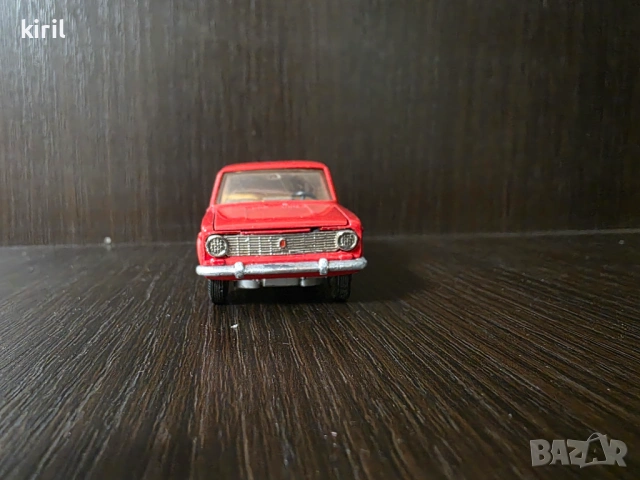 Ваз 2101 сср 1:43 , снимка 3 - Антикварни и старинни предмети - 53054108
